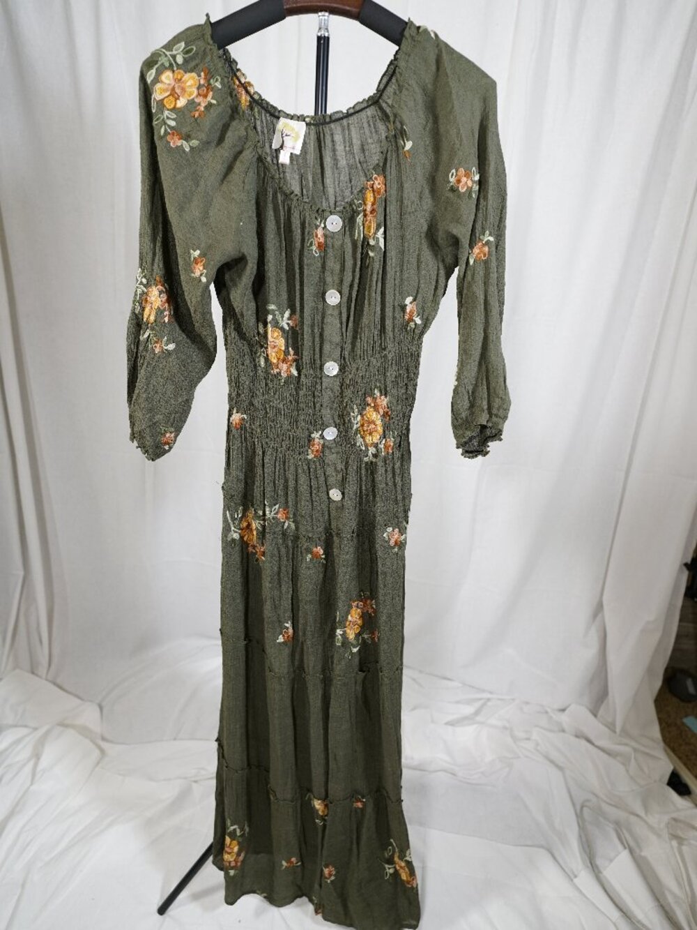 Fig and Flower Olive Green Embroidered Flora Boho Prairie Maxi Dress L - Picture 2 of 6